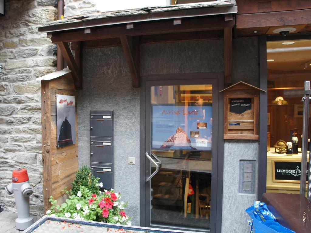 Alpine Lodge Zermatt Exterior foto